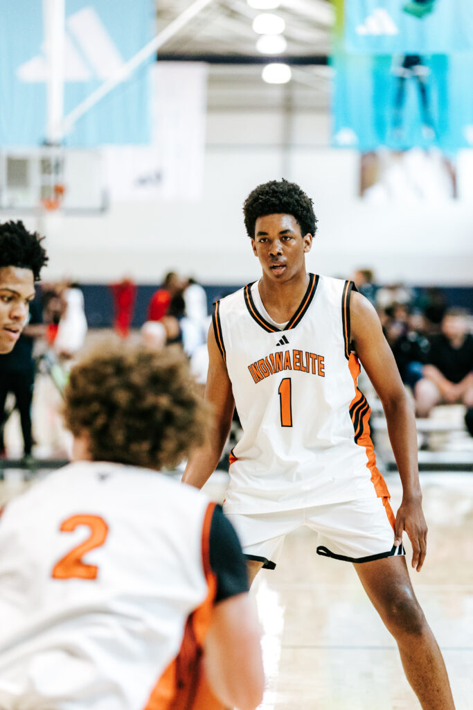 Versatile 2026 Wing Anthony Thompson Down to 15 Schools, Eyes Commitment by End of Year